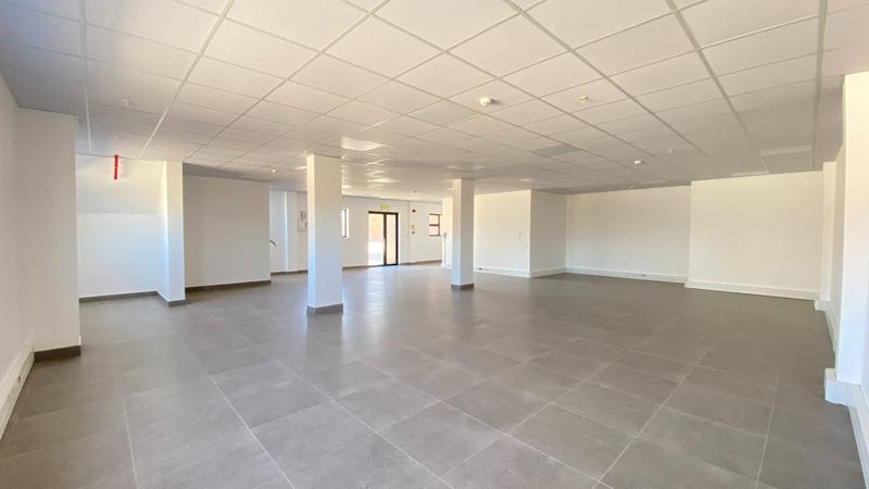 To Let commercial Property for Rent in Killarney Gardens Western Cape